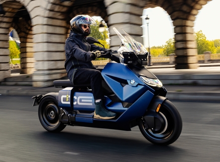 BMW Motorrad : BMW CE 04